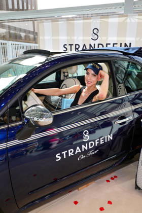 New beauty era at Strandfein Uta Raasch and Jeannine Halene present the Strandfein Beauty Signature Line Designer Uta Raasch with her business partner Jeannine Halene Agentur Rheinschurken de are making a strong statement with their newly founded brand In the photo also model Zoe Helali both in the Strandfein Captain Look Düsseldorf The Art of Beauty