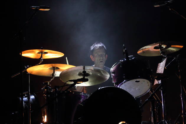 Simon Gilbert from the band Suede at a concert at the Uber Eats Music Hall in Berlin, March 9, 2026 Suede concert Berlin