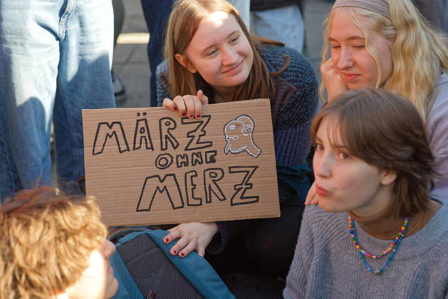 Berlin, Germany, DEU School strike against compulsory military service 05 03 2026, Berlin, Germany, DEU School strike against compulsory military servi