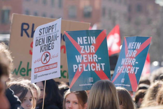 Berlin, Germany, DEU School strike against compulsory military service 05 03 2026, Berlin, Germany, DEU School strike again
