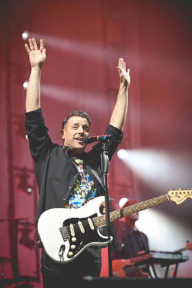 March 11, 2026, Napoli, Italy: Italian singer Francesco Gabbani performs live at the PalaPartenope during his Tour 2026. Napoli Italy - ZUMAs197 20260311_aaa_s197_277 Copyright: xPaolaxVisonex