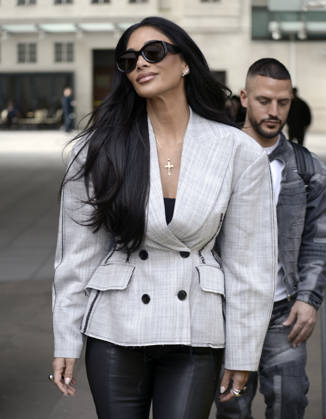 Pussycat dolls reunion bbc tv center London - 11 Mar 2026 Nicole Scherzinger of Pussycat dolls, spotted leaving bbc tv center after pre recording a secret interview to be broadcast tomorrow. London United Kingdom Copyright: xPerryxSmyliex xSOPAxImagesx _PSMYLIE10