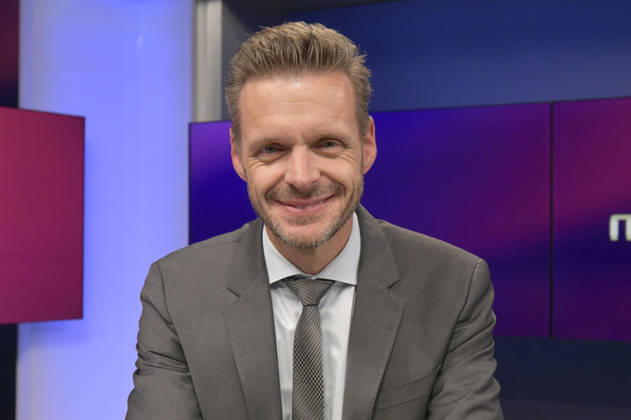 Florian Schroeder on the ARD talk show maischberger in Studio Berlin Adlershof Berlin, 11 03 2026 Foto:xM.xBehrensx xFuturexImagex maischberger1103_6316