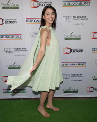 March 12, 2026, Los Angeles, California, USA: American actress CAYLEE COWAN, 27, attends the 20th Annual Oscar Wilde Awards green carpet. Los Angeles USA - ZUMAb173 20260312_aap_b173_016 Copyright: xBillyxBennightx