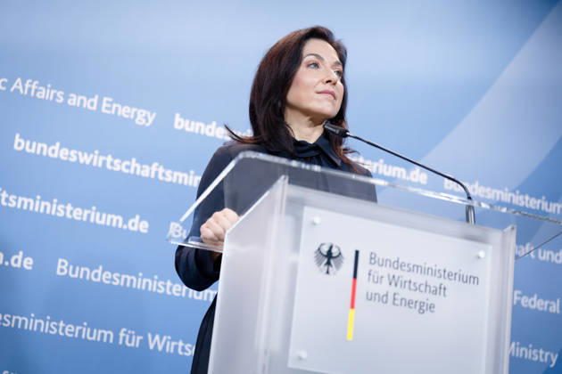 Katherina Reiche, Federal Minister for Economic Affairs and Energy, BMWE Top-level discussion Bündnis Zukunft, Katherina Reiche, Federal Minister for Economic Affairs and Energy, BMWE, Berlin, Press statement Berlin Berlin GER