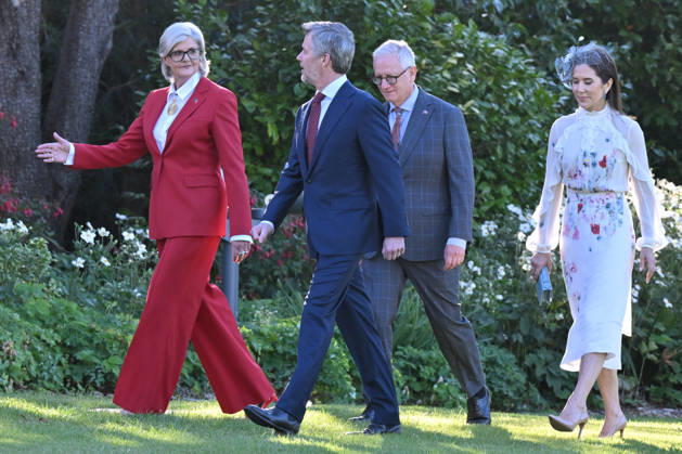 DENMARK ROYALS AUSTRALIA VISIT, Denmark s King Federik X and Queen Mary are escorted by Australia™s Governor-General Sam Mostyn and her husband Simeon Beckett during a Ceremonial Welcome at Government House in Canberra, Sunday, March 15, 2026. ( NO ARCHIVING CANBERRA AUSTRALIAN CAPITAL TERRITORY AUSTRALIA Copyright: xMICKxTSIKASx 20260315153045716573
