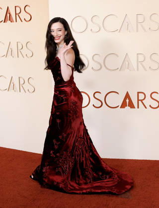 Mikey Madison attends the 98th Oscars on the red carpet for the 98th annual Academy Awards in the Hollywood section of Los Angeles on Sunday, March 15, 2026. Conan O Brien will host the Oscars for the second consecutive year. LAP20260315651 JOHNxANGELILLO