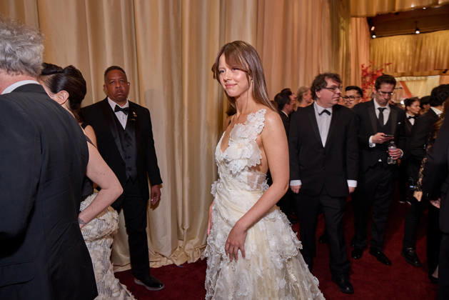 98th Oscars, Academy Awards Mia Goth arrives on the red carpet of the 98th Oscars at the Dolby Theatre at Ovation Hollywood on Sunday, March 15, 2026., Credit:Mark Von Holden The Academy Avalon United States of America, CA, Hollywood, Dolby Theater Copyright: xMarkxVonxHoldenx xThexAcademyx xAvalonx 1083340352