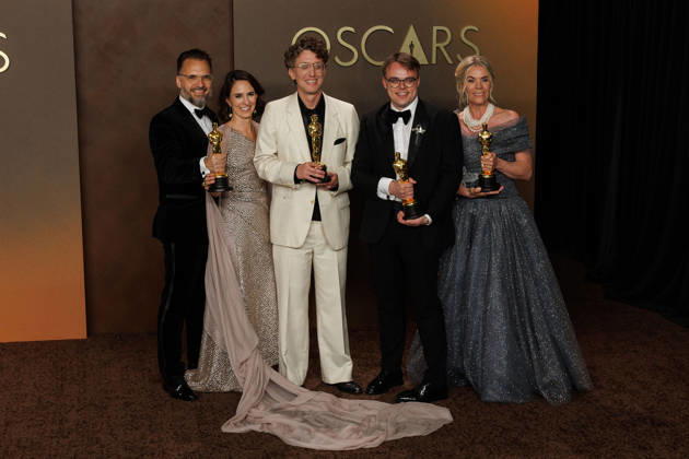 March 15, 2026, Hollywood, California, USA: (L-R) Radovan Sibrt, AlA¾bĺta Karo¡skovo¡, David Borenstein, Pavel Talankin, and Helle Faber, winners of the Best Documentary Feature Film Award for â€oeMr. Nobody Against Putinâ€Â, pose in the press room of the 98th Annual Academy Awards on Sunday March 15, 2026 at the Dolby Theater in Hollywood, California. PRENSA INTERNACIONAL Hollywood USA - ZUMAp124 20260315_zaa_p124_296 Copyright: xPrensaxInternacionalx
