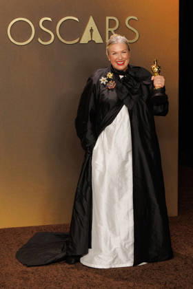 March 15, 2026, Hollywood, California, USA: Kate Hawley, winner of the Best Costume Design award for Frankenstein , poses in the press room of the 98th Annual Academy Awards on Sunday March 15, 2026 at the Dolby Theater in Hollywood, California. PRENSA INTERNACIONAL Hollywood USA - ZUMAp124 20260315_zaa_p124_307 Copyright: xPrensaxInternacionalx