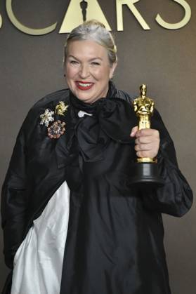 Kate Hawley in the press room for The 98th Academy Awards - Press Room, Dolby Theatre at Ovation Hollywood, Los Angeles, CA, March 15, 2026. Photo By: Elizabeth Goodenough Everett Collection The 98th Academy Awards - Press Room PUBLICATIONXNOTxINxCANxCHNxFRAxITAxJPNxNORxPOLxRUSxESPxUKxUSA