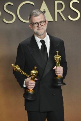 Paul Thomas Anderson in the press room for The 98th Academy Awards - Press Room, Dolby Theatre at Ovation Hollywood, Los Angeles, CA, March 15, 2026. Photo By: Elizabeth Goodenough Everett Collection The 98th Academy Awards - Press Room PUBLICATIONXNOTxINxCANxCHNxFRAxITAxJPNxNORxPOLxRUSxESPxUKxUSA
