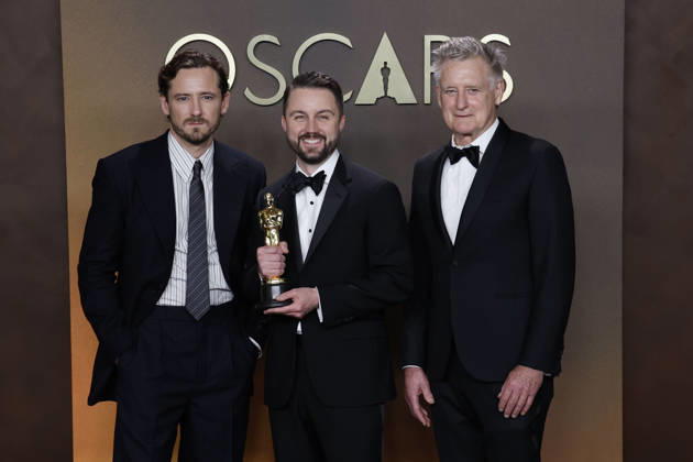 March 15, 2026, Hollywood, California, USA: (L-R) Lewis Pullman, Andy Jurgensen and Bill Pullman in the press room of the 98th Annual Academy Awards on Sunday March 15, 2026 at the Dolby Theater in Hollywood, California. BURT HARRIS BNS PI Hollywood USA - ZUMAp124 20260315_zaa_p124_447 Copyright: xBurtxHarrisx