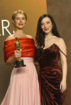 Winners in the press room of the 98th Academy Awards at Dolby Thetre in Los Angeles Featuring: Jessie Buckley and Mikey Madison Where: Los Angeles, California, United States When: 15 Mar 2026 Credit: Valerie Goodloe MediaPunch INSTARimages EDITORIAL USE ONLY. NOT FOR USE BY NEWSPAPERS BASED IN THE UK. Copyright: xx instar55555636