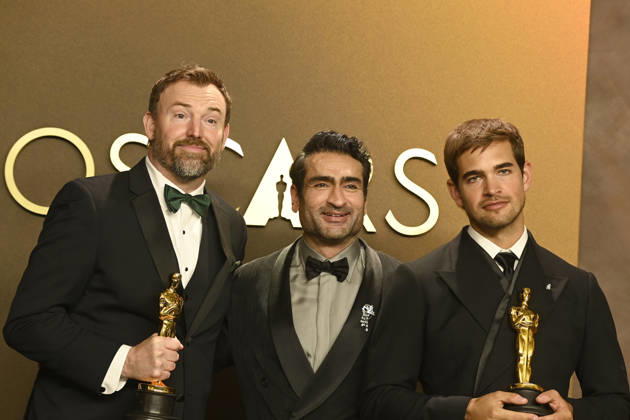Winners in the press room of the 98th Academy Awards at Dolby Thetre in Los Angeles Featuring: Jack Piatt, Kumail Nanjiani and Sam A. Davis Where: Los Angeles, California, United States When: 15 Mar 2026 Credit: Valerie Goodloe MediaPunch INSTARimages EDITORIAL USE ONLY. NOT FOR USE BY NEWSPAPERS BASED IN THE UK. Copyright: xx instar55555655