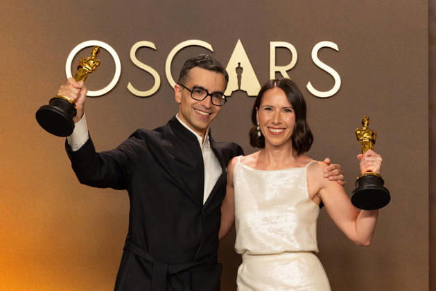 98th Oscars, Academy Awards Alexandre Singh and Natalie Musteata pose backstage with the Oscar for Live Action Short Film during the 98th Oscars at Dolby Theatre at Ovation Hollywood on Sunday, March 15, 2026., Credit:Etienne Laurent The Academy Avalon United States of America, CA, Hollywood, Dolby Theater  Copyright: xEtiennexLaurentx xThexAcademyx xAvalonx 1083397371