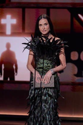 98th Oscars, Academy Awards Demi Moore presents the Oscar for Cinematography during the 98th Oscars at the Dolby Theatre at Ovation Hollywood on Sunday, March 15, 2026., Credit:Avalon.red Avalon United States of America, CA, Hollywood, Dolby Theater  Copyright: xAvalon.redx xAvalonx 1083412841