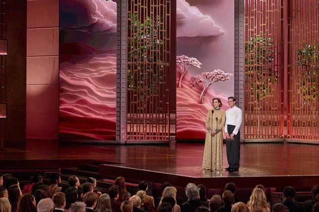 98th Oscars, Academy Awards Sigourney Weaver and Pedro Pascal present the Oscar for Production Design during the 98th Oscars at the Dolby Theatre at Ovation Hollywood on Sunday, March 15, 2026., Credit:Avalon.red Avalon United States of America, CA, Hollywood, Dolby Theater  Copyright: xAvalon.redx xAvalonx 1083414128