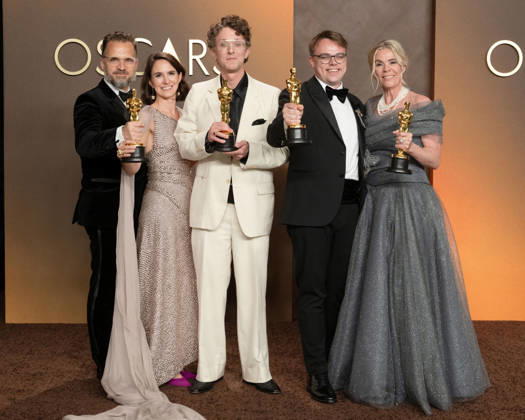 March 15, 2026, Hollywood, California, USA: (L-R) RADOVAN SIBRT, ALZBETA KARoÂSKOVA, DAVID BORENSTEIN, PAVEL TALANKIN, and HELLE FABER, winners of the Best Documentary Feature Film Award for â€oeMr. Nobody Against Putinâ€Â, pose in the Press Room during the 98th Academy Awards, presented by the Academy of Motion Picture Arts and Sciences (AMPAS), at the Dolby Theatre in Hollywood. Hollywood USA - ZUMAb173 20260315_aap_b173_198 Copyright: xBillyxBennightx