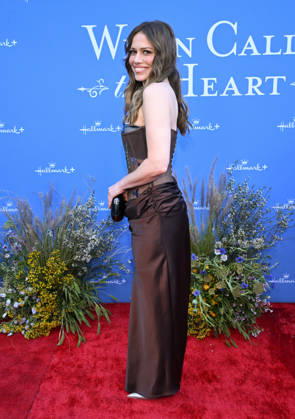 ˜When Calls the Heart™ and ˜Hope Valley: 1874™ Celebration Bethany Joy Lenz arriving to ˜When Calls the Heart™ and ˜Hope Valley: 1874™ Celebration at The Sun Rose on March 18, 2026 in West Hollywood, CA. West Hollywood The Sun Rose California USA Copyright: xLISAxOConnor AFF-USA.comx