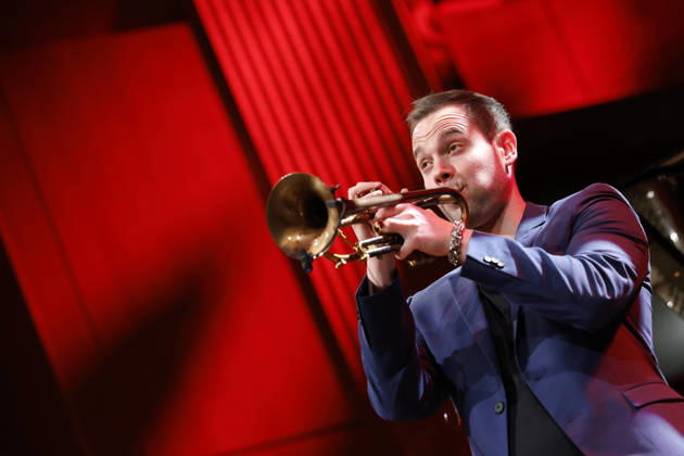 Musician Julian Wasserfuhr during his performance at the Westend event as part of Lit Cologne 2026 in the WDR Funkhaus at Wallrafplatz Cologne, 18 03 2026 NRW Germany Copyright: xChristophxHardtx