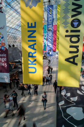 The Leipzig Book Fair opened its doors to visitors on 19 March 2026 A total of 2,044 publishers and media companies from 54 countries are taking part in the spring industry get-together until Sunday This years focus is on literature from the Danube region Almost 30 events are planned under the motto Danube Under Curr Copyright: epd-bild JensxSchulze FUHA1232