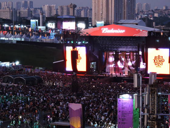 RECORD DATE NOT STATED Lollapalooza movement Sao Paulo (SP), March 20, 2026 - Culture Shows Festival - Crowd movement around the stages and lounge in the late afternoon of the first day of the Lollapalooza festival at the Interlagos racetrack in the southern zone of Sao Paulo. This Friday, March 20, 2026 (Foto: Leandro Chemalle Thenews2 imago images) Lollapalooza movement Copyright: xLeandroxChemallex