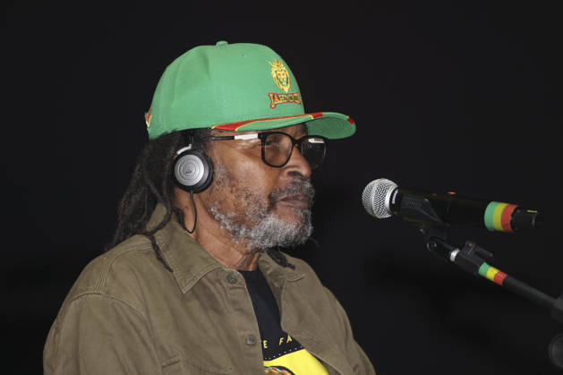 Reggae singer Edson Gomes will perform at Lollapalooza Brazil 2026. Sao Paulo (SP), 03 20 2026 - Culture Shows Festival Lollapalooza Edson Gomes - Edson Gomes, a legend of Brazilian reggae, performs at Lollapalooza Brazil 2026. The artist will perform on the Flying Fish stage this Friday, March 20, 2026. (Foto: Leco Viana Thenews2 imago images) Reggae singer Edson Gomes will perform at Lollapalooza Brazil 2026.  Copyright: xLecoxVianax