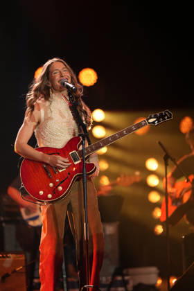 NASHVILLE, TENNESSEE -MARCH 20: Caroline Jones performs at the Big Machine Label Group lunch and performance during CRS 2026 at Omni Nashville Hotel on March 20, 2026 in Nashville, Tennessee. Credit: AdMedia. USA - ZUMAa123 20260320_zaa_a123_298 Copyright: xMickeyxBernalx