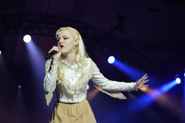 NASHVILLE, TENNESSEE - MARCH 20: Naomi Carman performs at the Big Machine Label Group lunch and performance during CRS 2026 at Omni Nashville Hotel on March 20, 2026 in Nashville, Tennessee. Credit: AdMedia. USA - ZUMAa123 20260320_zaa_a123_310 Copyright: xMickeyxBernalx