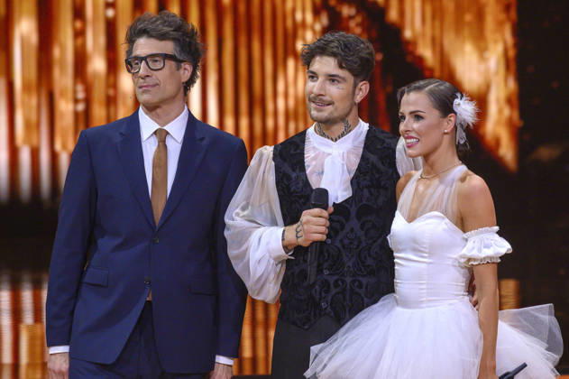 Daniel Hartwich, Willi Banner and Patricija Ionel in the third live show of season 19 of the RTL dance show Let s Dance at the MMC Coloneum Cologne, 20 03 2026 Foto:xW.xRanderathx xFuturexImagex lets_dance2003_6327