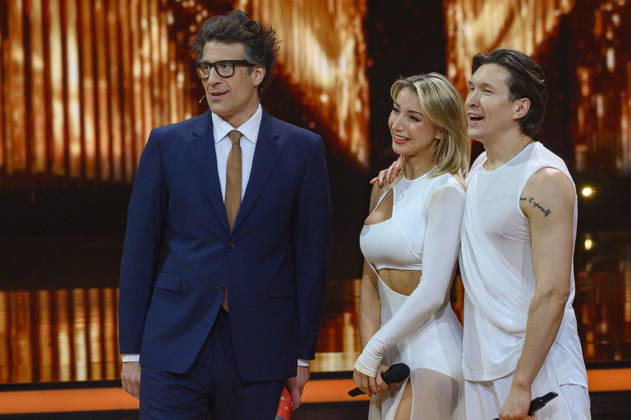 Daniel Hartwich, Anna Carina Woitschack and Evgeny Vinokurov in the third live show of season 19 of the RTL dance show Let s Dance at the MMC Coloneum Cologne, 20 03 2026 Foto:xW.xRanderathx xFuturexImagex lets_dance2003_6430