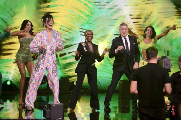 Jorge Gonzalez, Motsi Mabuse and Joachim Llambi in the third live show of season 19 of the RTL dance show Let s Dance at the MMC Coloneum Cologne, 20 03 2026 Foto:xW.xRanderathx xFuturexImagex lets_dance2003_6559
