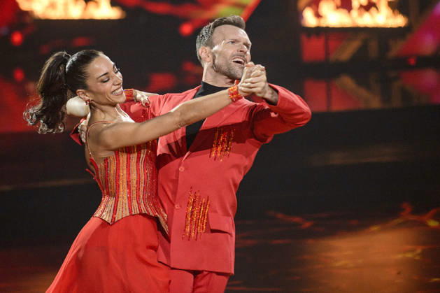 Nadja Benaissa with Vadim Garbuzov in the third live show of the 19th season of the RTL dance show Let s Dance at the MMC Coloneum Cologne, 20 03 2026 Foto:xW.xRanderathx xFuturexImagex lets_dance2003_6579