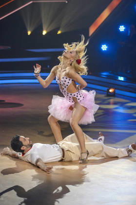 Jan Kittmann with Kathrin Menzinger in the third live show of the 19th season of the RTL dance show Let s Dance at the MMC Coloneum Cologne, 20 03 2026 Foto:xW.xRanderathx xFuturexImagex lets_dance2003_6667