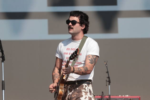 SaO PAULO, SP - 21.03.2026: LOLLAPALOOZA BRASIL 2026 - The band Foto em Grupo, a musical project formed by Ana Caetano (Anavitoria), Pedro Calais and Zani Cardoso (Lagum) and Joao Ferreira (Daparte), will take to the Samsung stage at Lollapalooza 2026 in the early afternoon of this Saturday (21), at the Interlagos racetrack, in the south of Sao Paulo. The festival brings together national and international acts in yet another edition in the capital of Sao Paulo. x2909370x  AngÃ licaxAlves