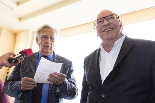 Bernard Pivot president et Didier Decoin membre de lAcademie Goncourt au restaurant Drouant lors de lannonce des Prix Goncourt 2017 de la Nouvelle, du Premier Roman et de la Poesie 03 05 2017 Philippe MATSAS Opale photo RECORD DATE NOT STATED  Copyright: x PhilippexMATSAS Opale.photox