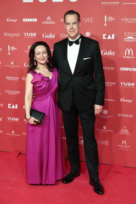 Matthias Vickermann with guest at the 29th Spa Awards 2026 ceremony at the Kurhaus Baden Baden, 21 03 2026 Foto:xR.xSchmiegeltx xFuturexImagex spa_6357