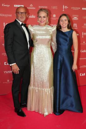 Spa Award 2026 Dr Sherko von Schmiedeberg, Susanne von Schmiedeber and daughter on the red carpet at the Spa Awards Gala at the Kurhaus Baden Baden on 21 03 2026 Baden Baden Baden Kurhaus Baden Württemberg
