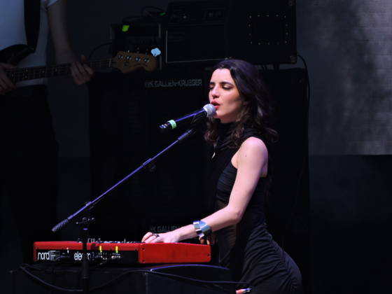 RECORD DATE NOT STATED ask for lollapalooza Sao Paulo (SP), 03 22 2026 - Culture Music Shows - Singer Nina Maia performs on the Samsung Galaxy stage on the last day of Lollapalooza 2026 at the Interlagos racetrack in the southern zone of Sao Paulo, this Sunday, March 22, 2026. (Foto: Leandro Chemalle Thenews2 imago images) ask for lollapalooza  Copyright: xLeandroxChemallex