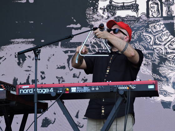RECORD DATE NOT STATED I m going to Lollapalooza. Sao Paulo (SP), 03 22 2026 - Culture Music Shows - The rock band Papangu opens the day on the Flying Fish stage on the last day of Lollapalooza 2026 at the Interlagos racetrack in the south of Sao Paulo, this Sunday, March 22, 2026. (Foto: Leandro Chemalle Thenews2 imago images) I m going to Lollapalooza.  Copyright: xLeandroxChemallex