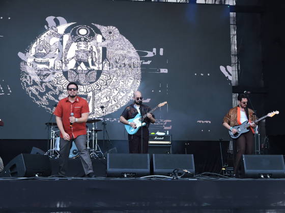 RECORD DATE NOT STATED I m going to Lollapalooza. Sao Paulo (SP), 03 22 2026 - Culture Music Shows - The rock band Papangu opens the day on the Flying Fish stage on the last day of Lollapalooza 2026 at the Interlagos racetrack in the south of Sao Paulo, this Sunday, March 22, 2026. (Foto: Leandro Chemalle Thenews2 imago images) I m going to Lollapalooza.  Copyright: xLeandroxChemallex