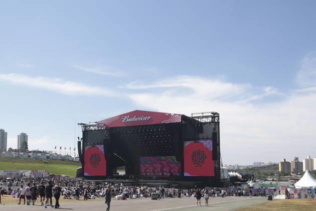 Mundo Livre S A will perform at Lollapalooza Brazil 2026 in Sao Paulo. Sao Paulo (SP), 03 22 2026 Lollapalooza Brazil Show Mundo Livre S A The band Mundo Livre S A performs during the Lollapalooza Brazil festival, held at the Interlagos racetrack, in the southern zone of the city of Sao Paulo. The event brings together national and international artists in three days of shows and musical attractions, on March 22, 2026. (Foto: Leco Viana Thenews2 imago images) Mundo Livre S A will perform at Lollapalooza Brazil 2026 in Sao Paulo.  Copyright: xLecoxVianax