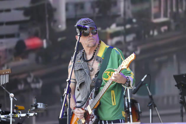 Mundo Livre S A will perform at Lollapalooza Brazil 2026 in Sao Paulo. Sao Paulo (SP), 03 22 2026 Lollapalooza Brazil Show Mundo Livre S A The band Mundo Livre S A performs during the Lollapalooza Brazil festival, held at the Interlagos racetrack, in the southern zone of the city of Sao Paulo. The event brings together national and international artists in three days of shows and musical attractions, on March 22, 2026. (Foto: Leco Viana Thenews2 imago images) Mundo Livre S A will perform at Lollapalooza Brazil 2026 in Sao Paulo.  Copyright: xLecoxVianax