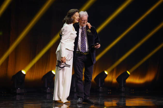 Spellemann 2025 Oslo 20260322 This years honorary award was presented by Ase Kleveland and oystein Sunde to Finn Kalvik, who was not present during the Spellemannprisen 2025 in the Opera Photo Jonas Been Henriksen NTB Oslo Norway 8njINL2xRWg EDITORIAL USE ONLY Ref ENT8njINL2xRWg jpg  Copyright: xJonasxBeenxHenriksenx xNTBx