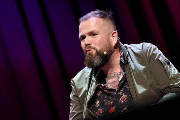 Singer Jan Gorkow Monchi from the band Feine Sahne Fischfilet at the event Wut, Würde, Wandel as part of Lit Cologne 2026 in the Theater am Tanzbrunnen Cologne, 22 03 2026 NRW Germany Copyright: xChristophxHardtx