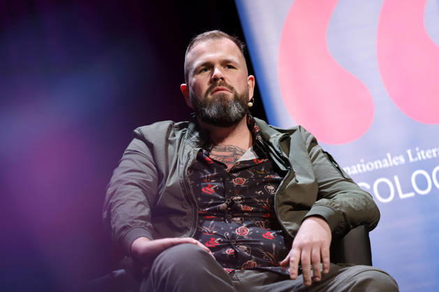 Singer Jan Gorkow Monchi from the band Feine Sahne Fischfilet at the event Wut, Würde, Wandel as part of Lit Cologne 2026 in the Theater am Tanzbrunnen Cologne, 22 03 2026 NRW Germany Copyright: xChristophxHardtx