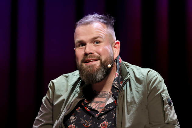 Singer Jan Gorkow Monchi from the band Feine Sahne Fischfilet at the event Wut, Würde, Wandel as part of Lit Cologne 2026 at the Theater am Tanzbrunnen Cologne, 22 03 2026 NRW Germany Copyright: xChristophxHardtx