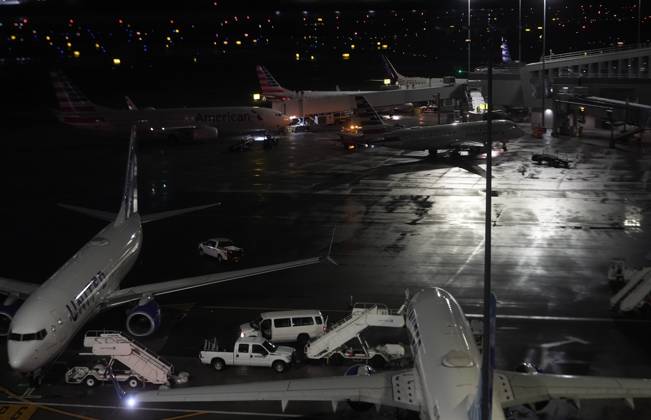 Air Canada plane collides with fire truck at LaGuardia, killing 2, injuring others NEW YORK, UNITED STATES - MARCH 23: Passenger plane collides with a fire truck while landing at LaGuardia Airport, killing the pilot and copilot and injuring two others on March 23, 2026, in New York, United States. Selcuk Acar Anadolu New York United States. Editorial use only. Please get in touch for any other usage. Copyright: x2026xAnadoluxSelcukxAcarx
