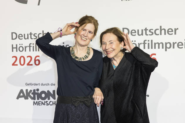 German Hearing Film Award, award ceremony at the Colosseum Cinema, Berlin, 24 03 2026 Eva Luise Köhler with daughter Ulrike Köhler before the award ceremony for the German Hearing Film Award at the Colosseum Cinema in Berlin on 24 03 2026 Berlin Cinema Colosseum Copyright: xBenxKriemannx